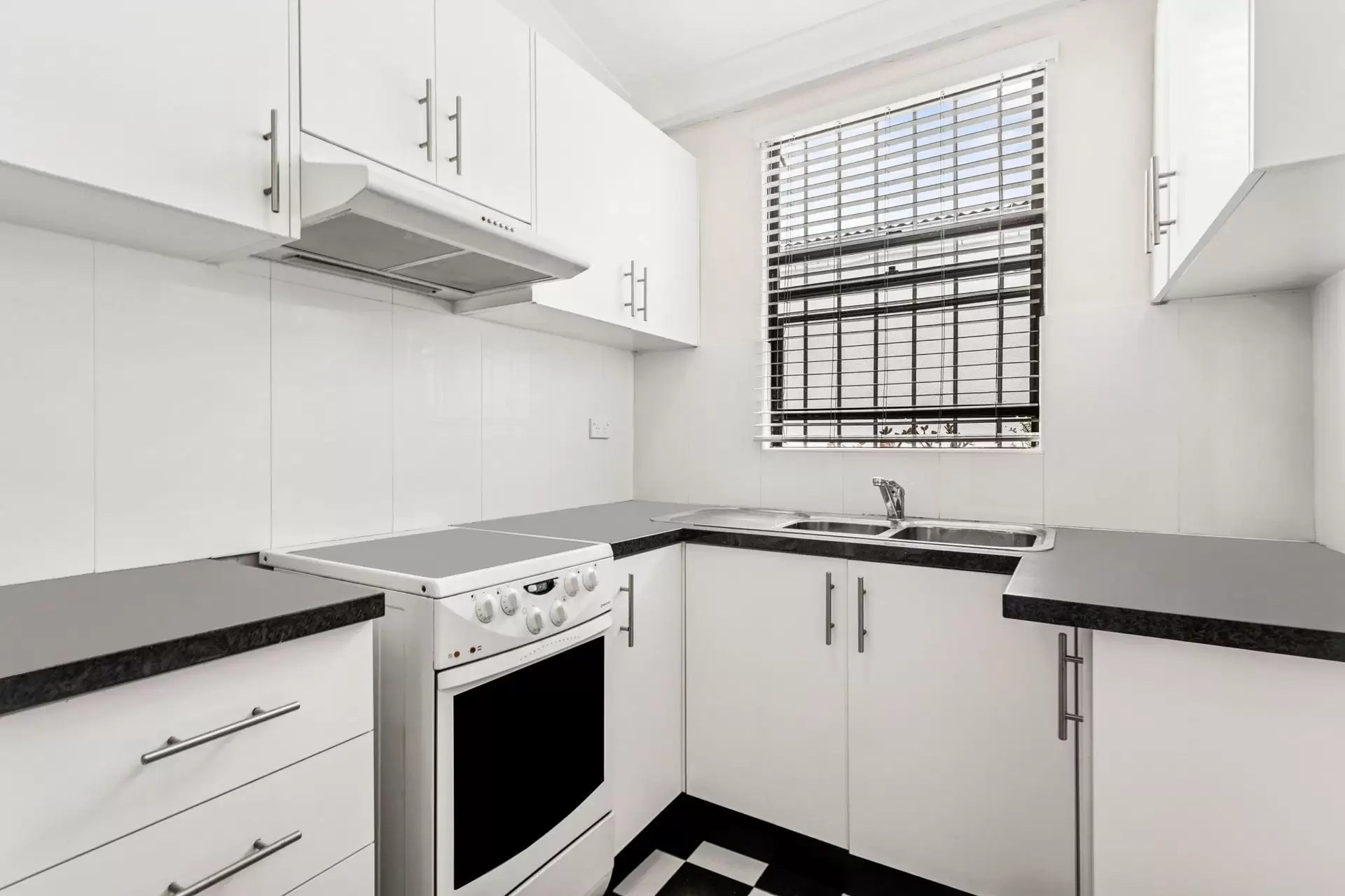 12/130-138 Avoca Street, Randwick Leased by Ballard Property - image 5