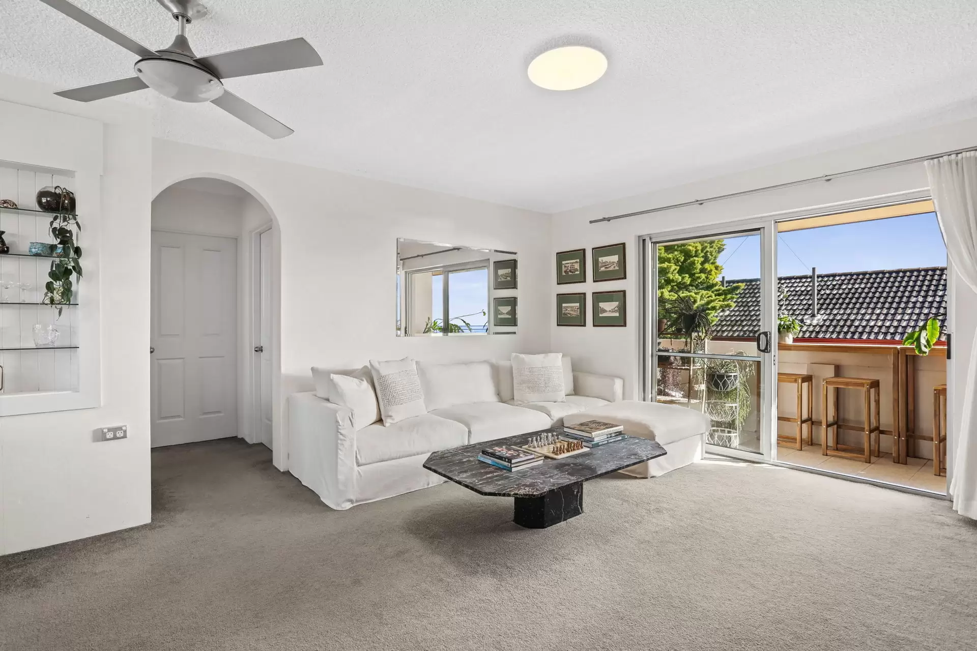 8/119-123 Mount Street, Coogee Leased by Ballard Property - image 1
