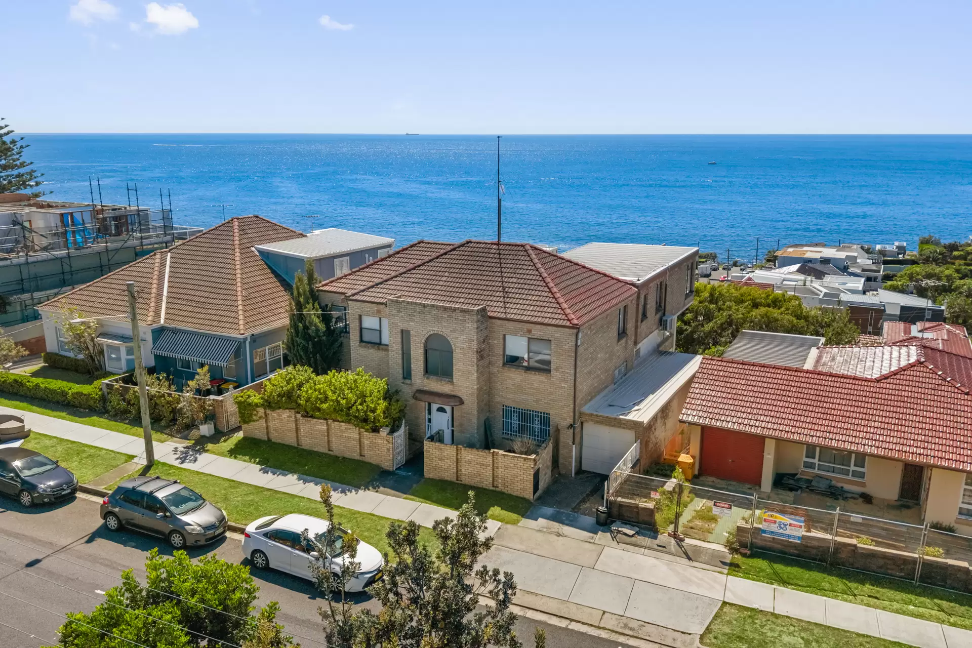 75 Denning Street, South Coogee Leased by Ballard Property - image 1