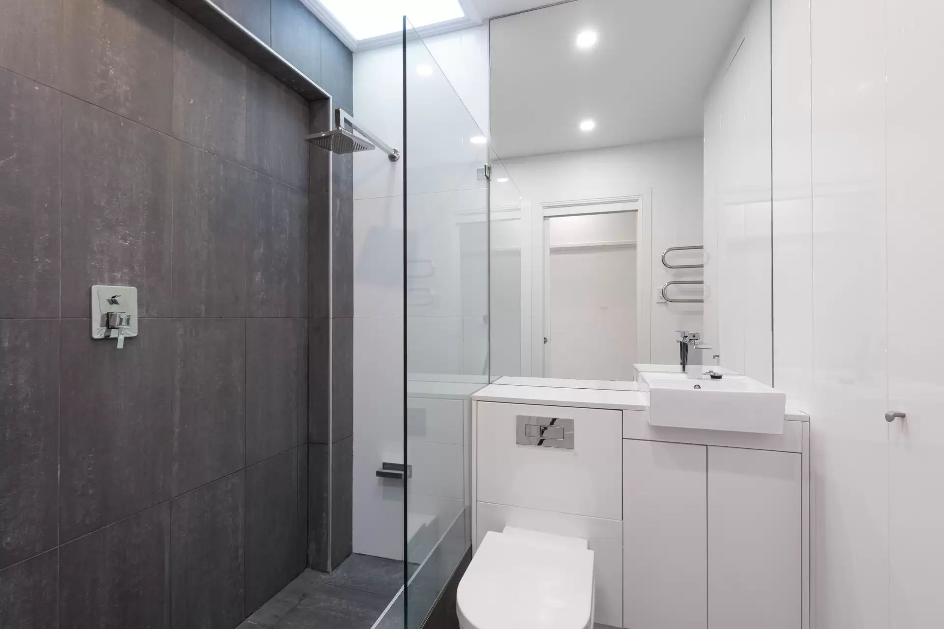 42 Chisholm Street, Darlinghurst Leased by Ballard Property - image 4