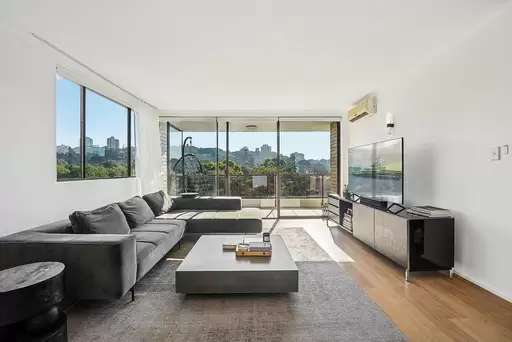 16/154 Bellevue Road, Bellevue Hill Leased by Ballard Property