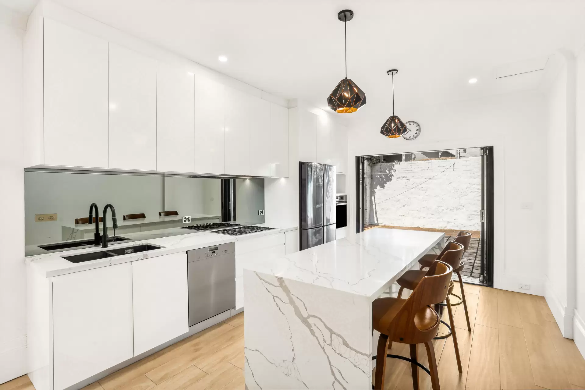 262 Edgecliff Road, Woollahra Leased by Ballard Property - image 1