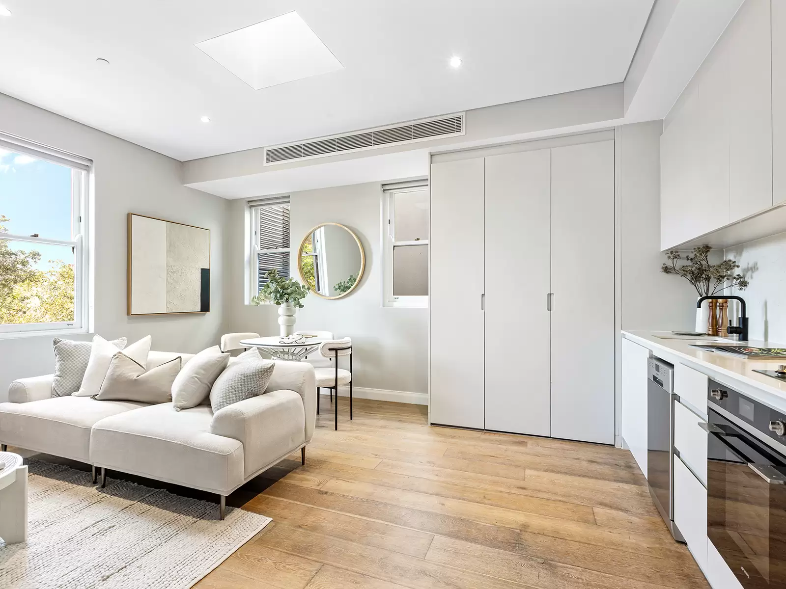 10/94 Pitt Street, Redfern Leased by Ballard Property - image 2