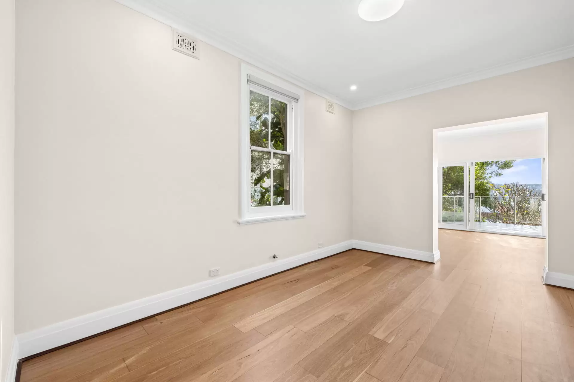 1/243 Oberon Street, Coogee Leased by Ballard Property - image 4