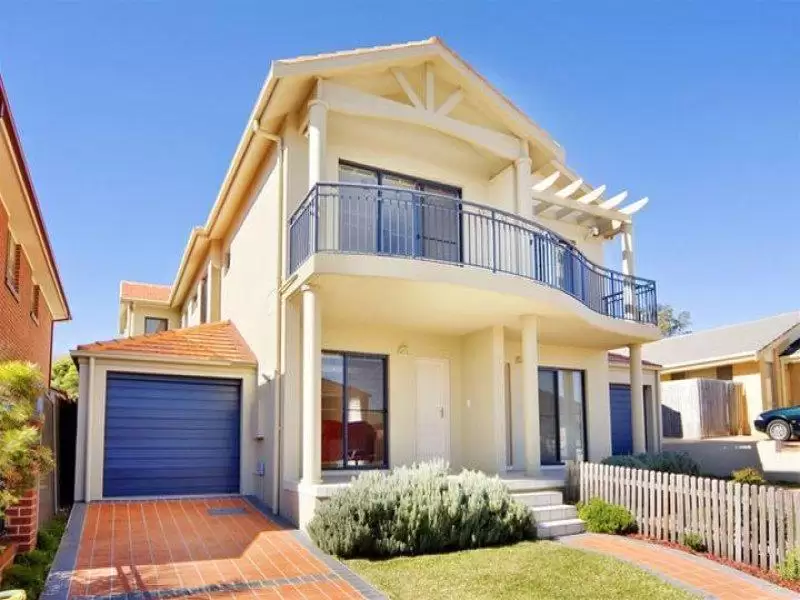 9 Mawson Parade, Chifley Sold by Ballard Property - image 1