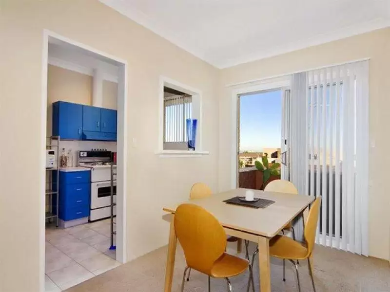 15/51 Meeks Street, Kingsford Sold by Ballard Property - image 2