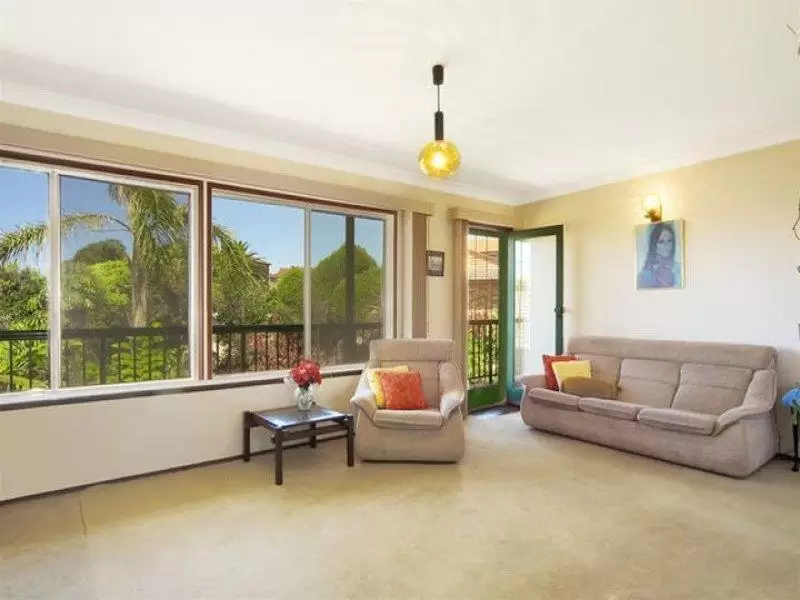 9 Eucla Crescent, Malabar Sold by Ballard Property - image 3