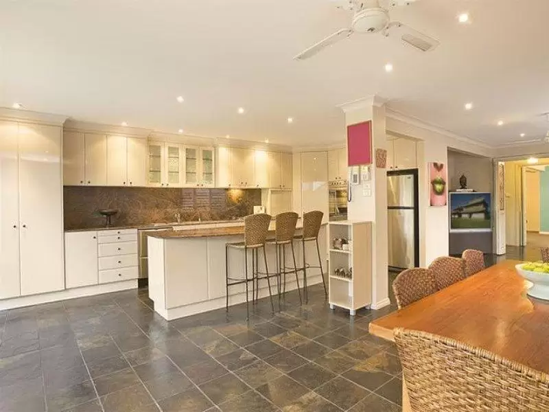 41 Hincks Street, Kingsford Sold by Ballard Property - image 1