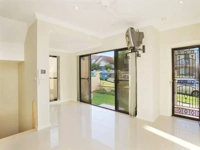 5/32 Bond Street, Maroubra Sold by Ballard Property - image 5