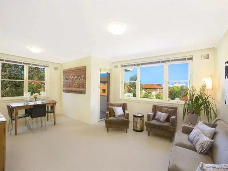 9/12 Frances Street, Randwick Sold by Ballard Property - image 1