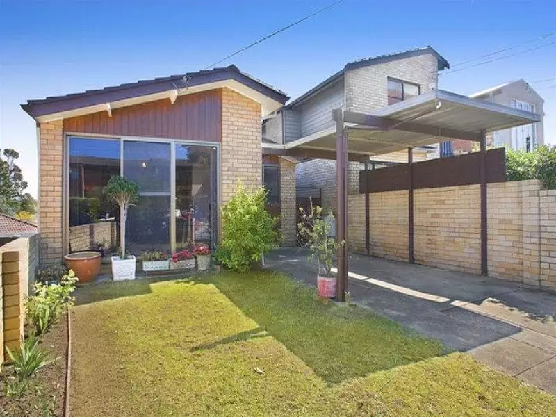 32 White Avenue, Maroubra Sold by Ballard Property - image 1