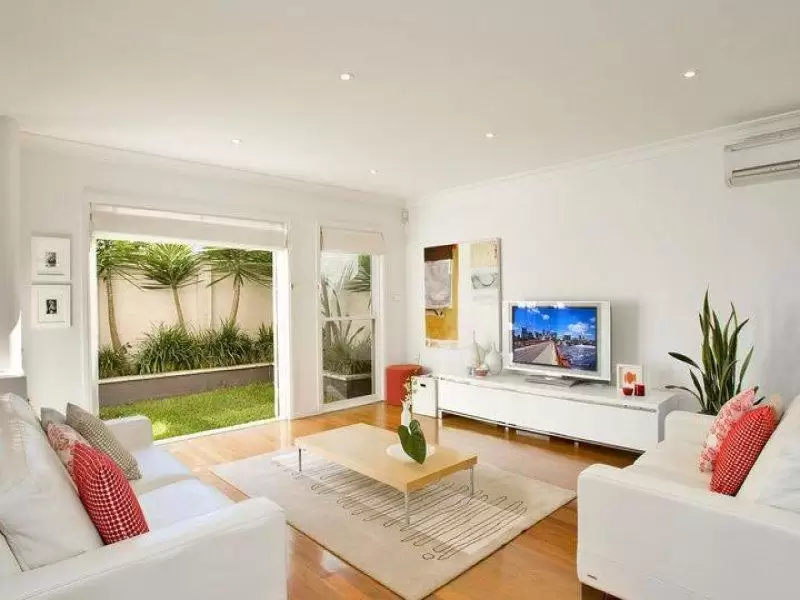 3/24 Canberra Street (entry via Helena St) , Randwick Sold by Ballard Property - image 1