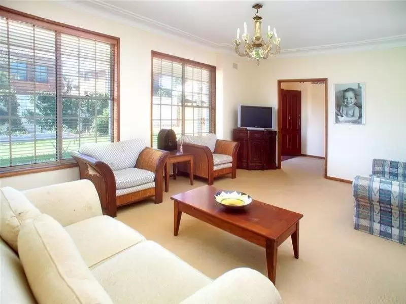 38 Adams Avenue, Malabar Sold by Ballard Property - image 3