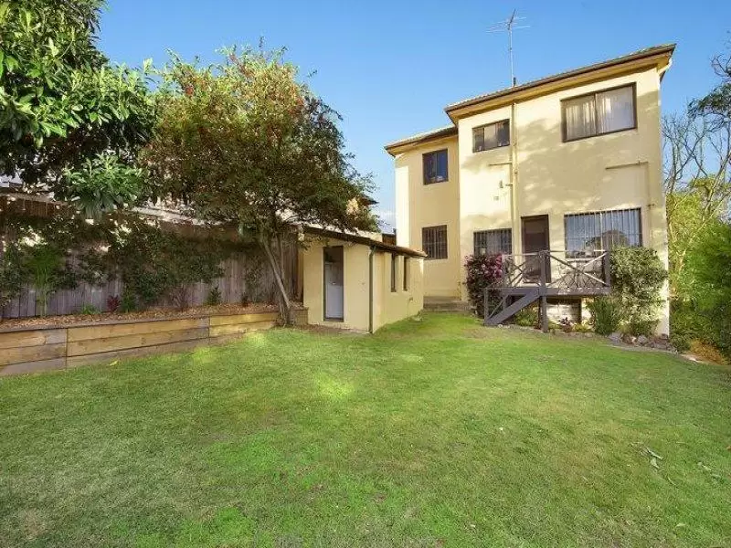 2/2 Evelyn Street, South Coogee Sold by Ballard Property - image 1