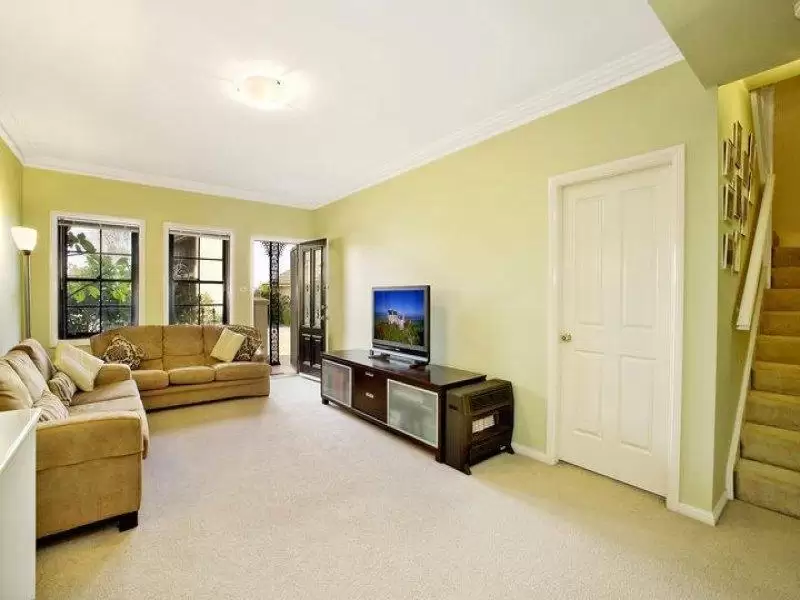 7C/44 William Street, Botany Sold by Ballard Property - image 1