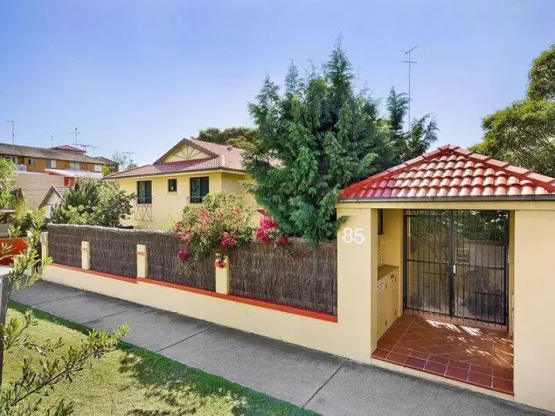 4/85 Arden Street, Coogee Sold by Ballard Property - image 1