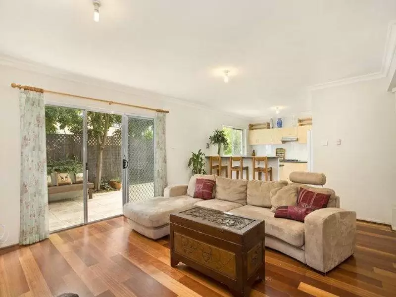 11A Clyde Street, North Bondi Sold by Ballard Property - image 2
