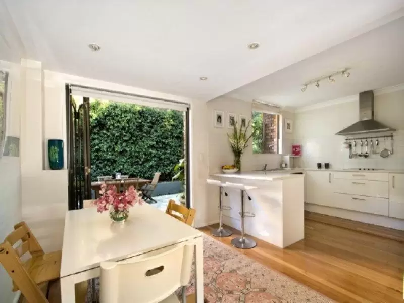 3/17-23 Cecil Street, Paddington Sold by Ballard Property - image 2