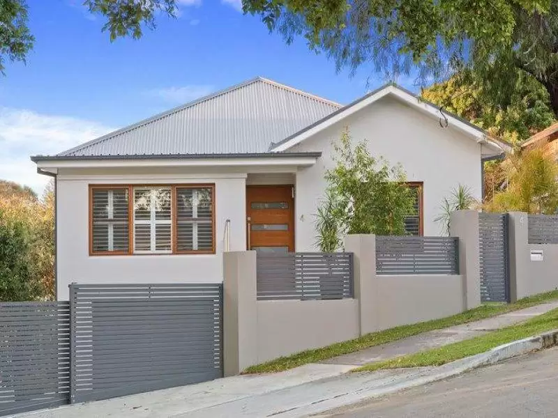 4 Evelyn Street, South Coogee Sold by Ballard Property - image 1