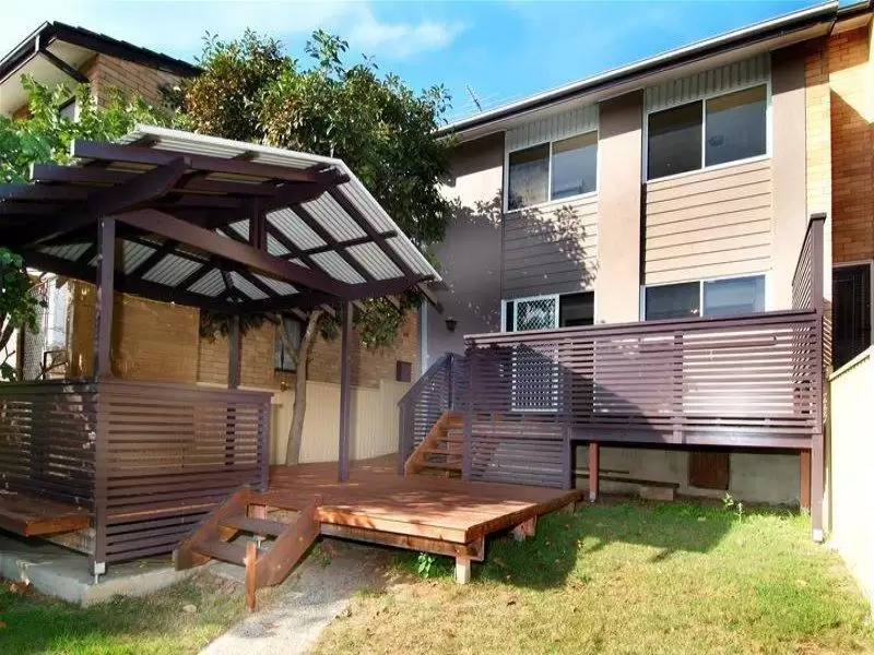 80 Broome Street, Maroubra Sold by Ballard Property - image 2