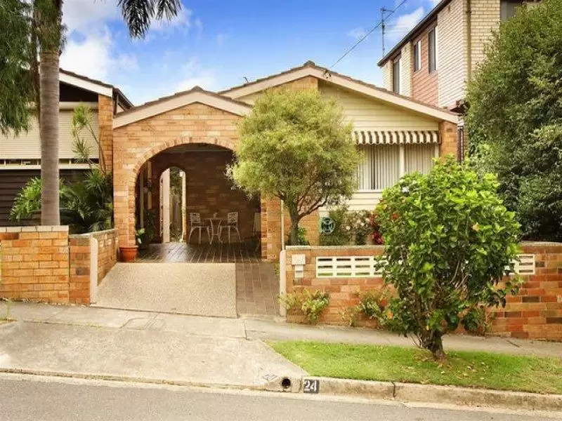 24 Manwaring Avenue, Maroubra Sold by Ballard Property - image 1