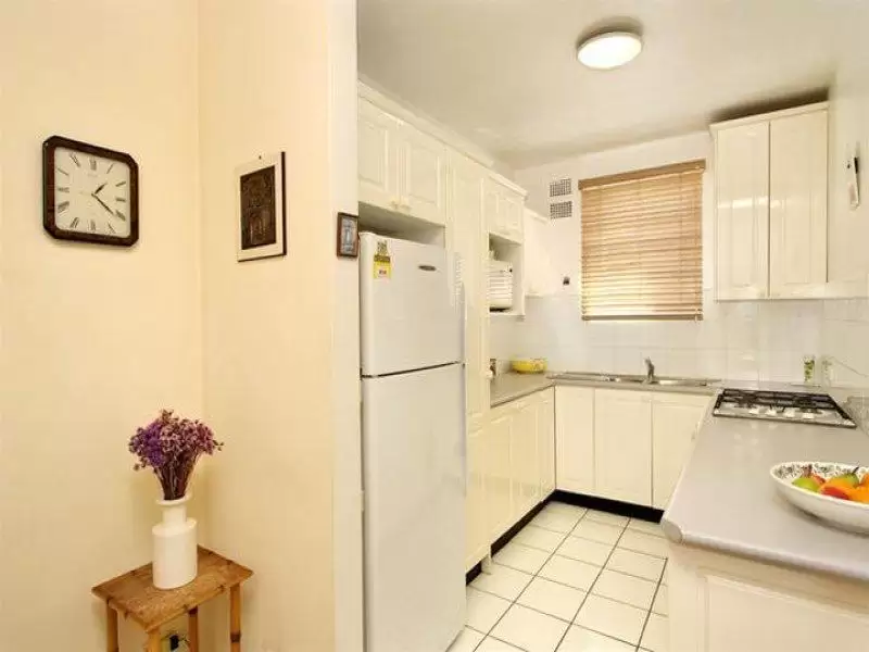 11/1 Brown Road, Maroubra Sold by Ballard Property - image 2