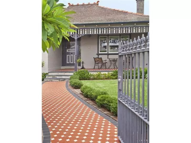 20 Byron Street, Coogee Sold by Ballard Property - image 2
