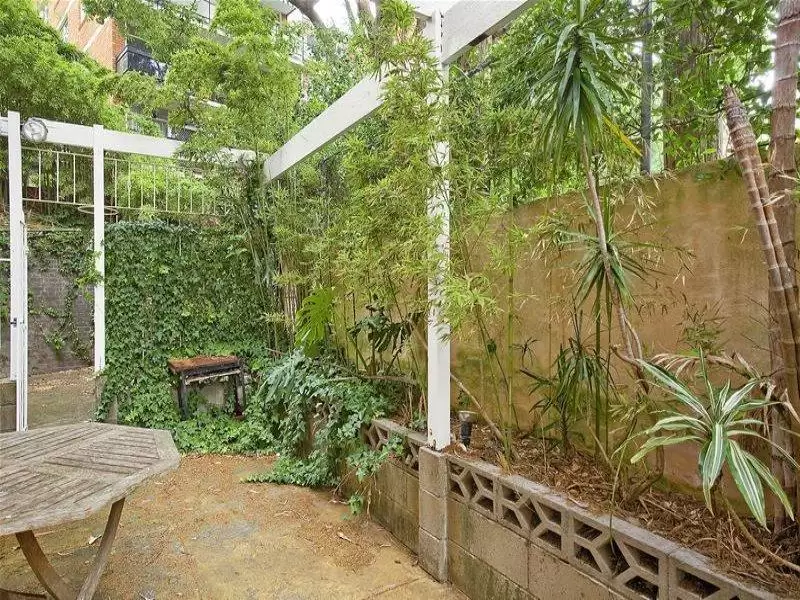 3/24 Yarranabbe Road, Darling Point Sold by Ballard Property - image 2