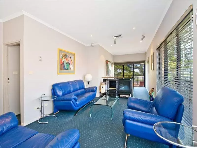 169 The Grand Parade, Monterey Sold by Ballard Property - image 6