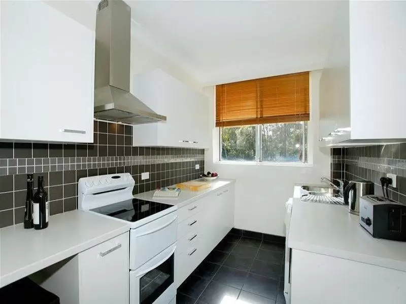 6/4-6 Kynaston  Avenue, Randwick Sold by Ballard Property - image 2