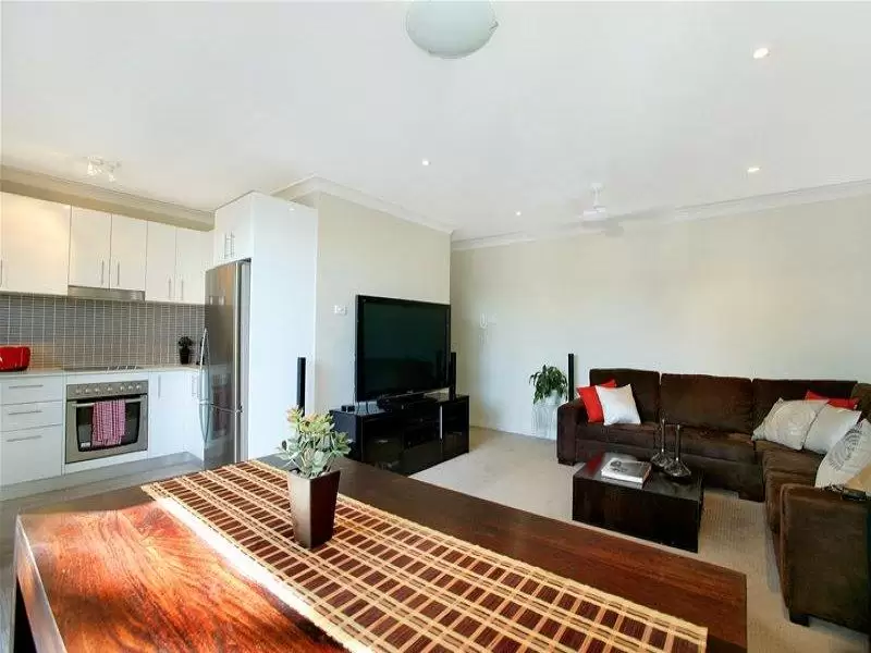 10/43 Kennedy Street, Kingsford Sold by Ballard Property - image 2