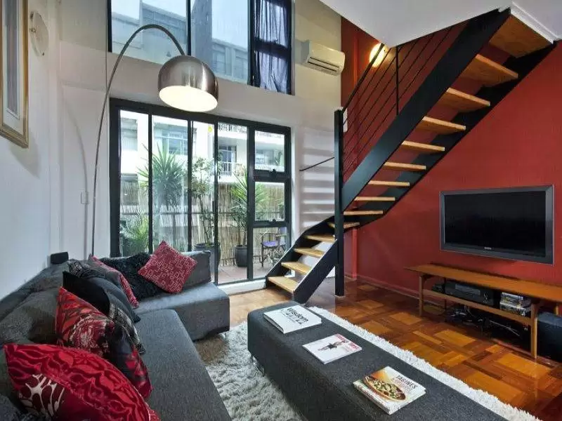 805/1 Poplar Street, Surry Hills Sold by Ballard Property - image 1