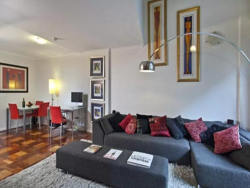 805/1 Poplar Street, Surry Hills Sold by Ballard Property - image 2