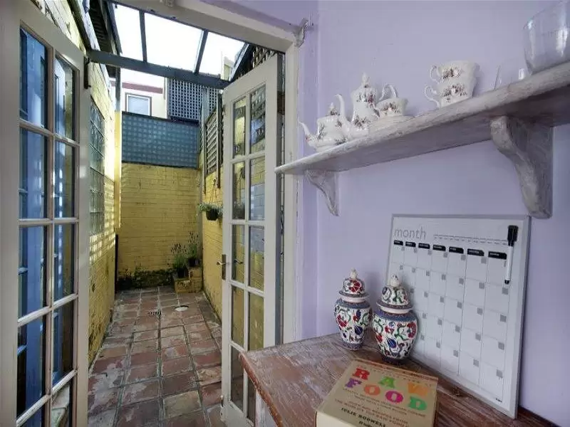 9 Phelps Street, Surry Hills Sold by Ballard Property - image 4
