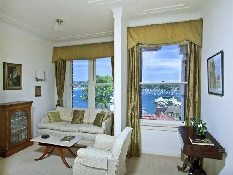 11/1 Wyuna Road, Point Piper Sold by Ballard Property - image 1