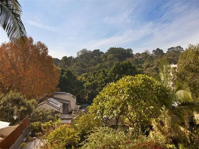 68 Sutherland Street, Paddington Sold by Ballard Property - image 1