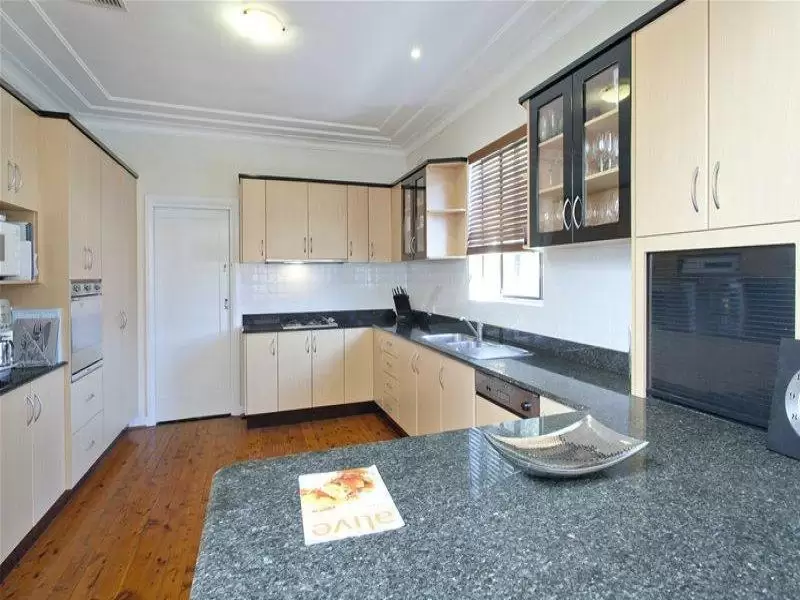 2/484 Malabar Road, Maroubra Sold by Ballard Property - image 3
