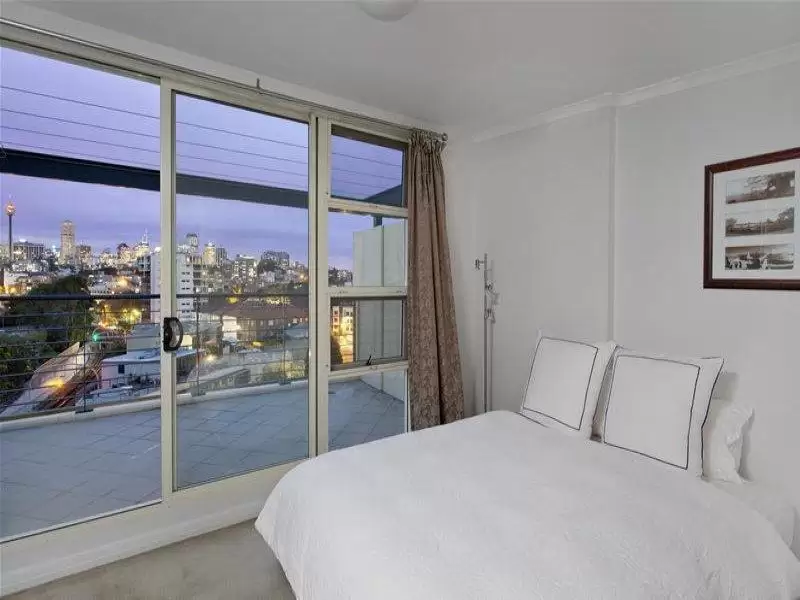 1010/161 New South Head Road, Edgecliff Sold by Ballard Property - image 2