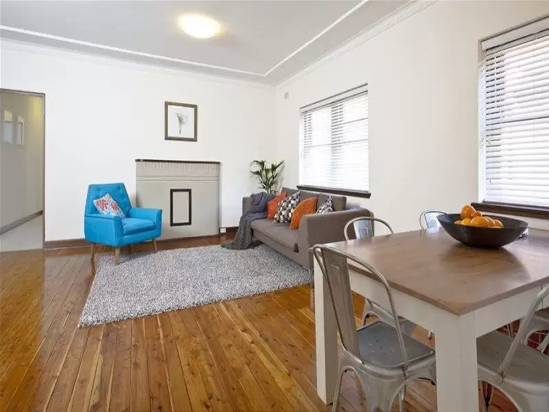 8/5 Ocean Street, Woollahra Sold by Ballard Property - image 2